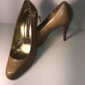 Fabulous Chinese Laundry side zip heels